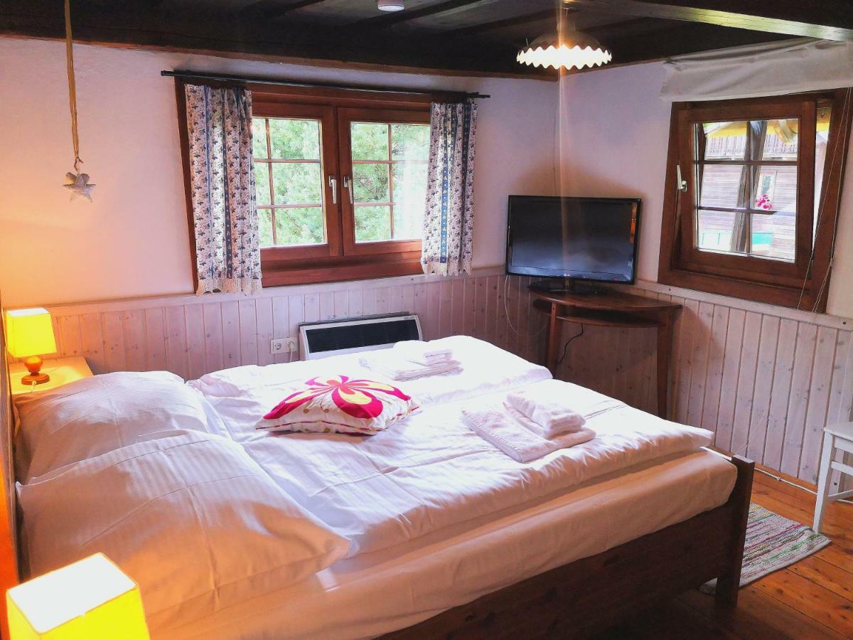 Ferienhaus Zipfmatl Keusche Бад-Кляйнкірхгайм Екстер'єр фото